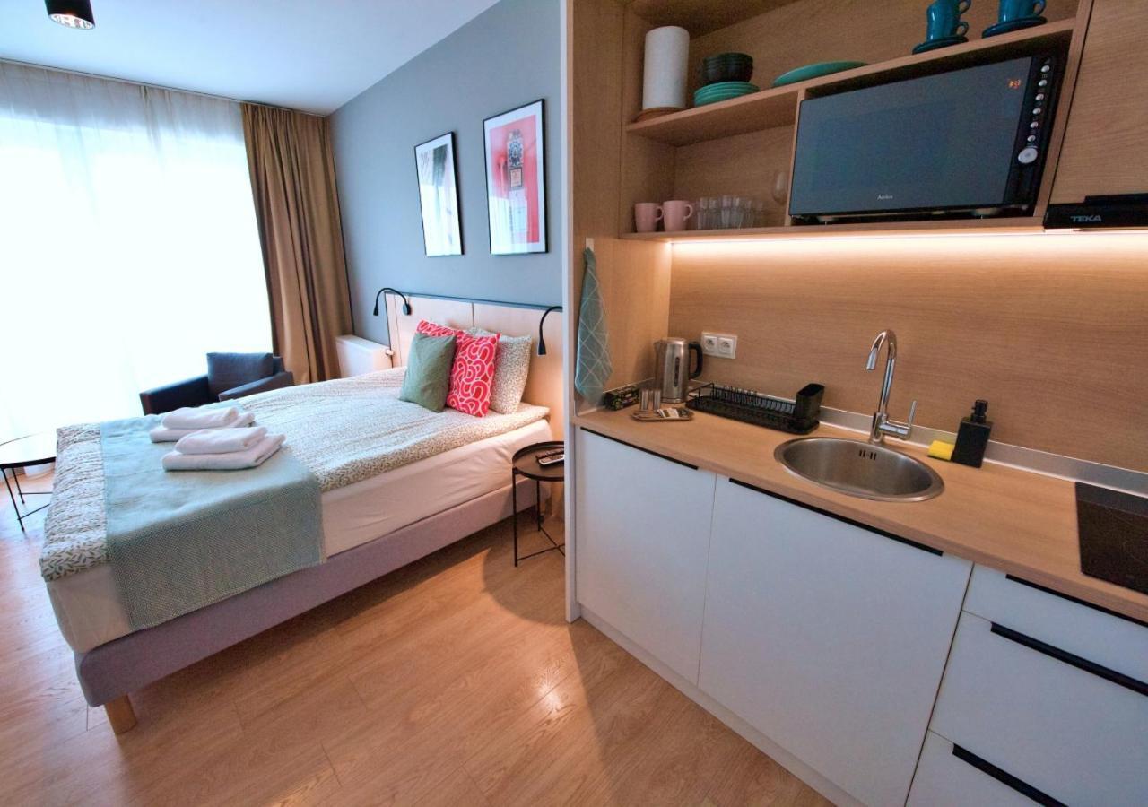 Bk Aparthotel Praga - National Stadium - Comfortable Apartment For 4 People Warschau Exterior foto